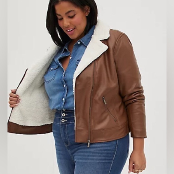 🍁NWT TORRID 3X(22-24) SHERPA LINED COGNAC BOMBER JACKET - Picture 4 of 14